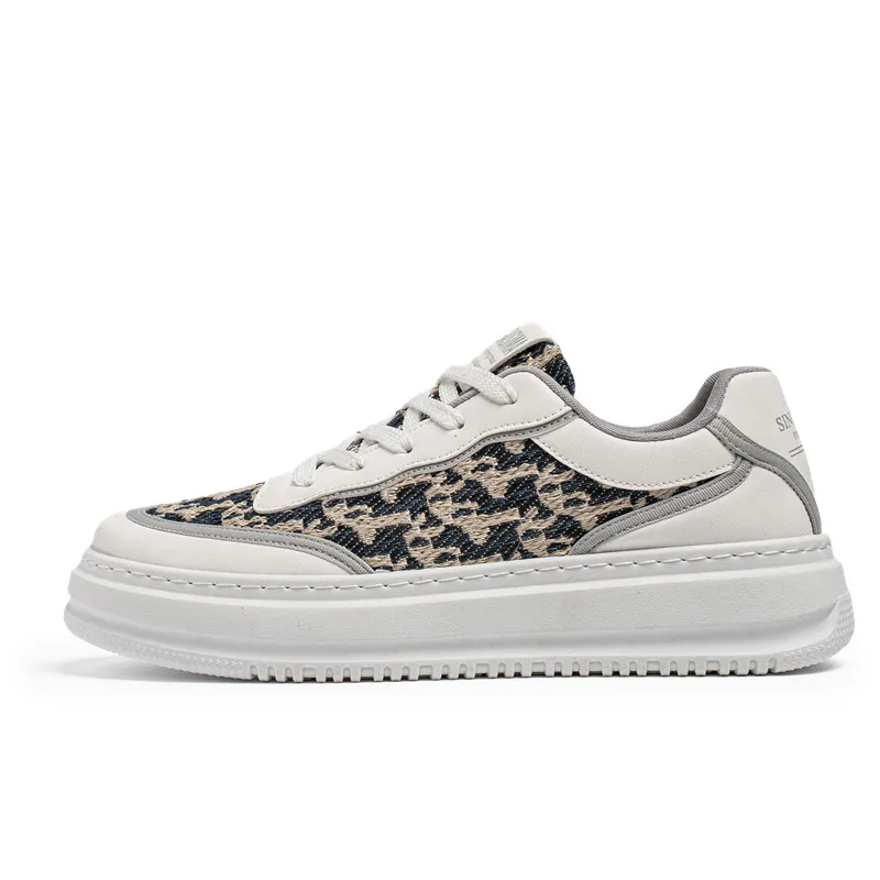 Aerovent Herren Sneaker mit Mesh-Obermaterial und dicker Sohle