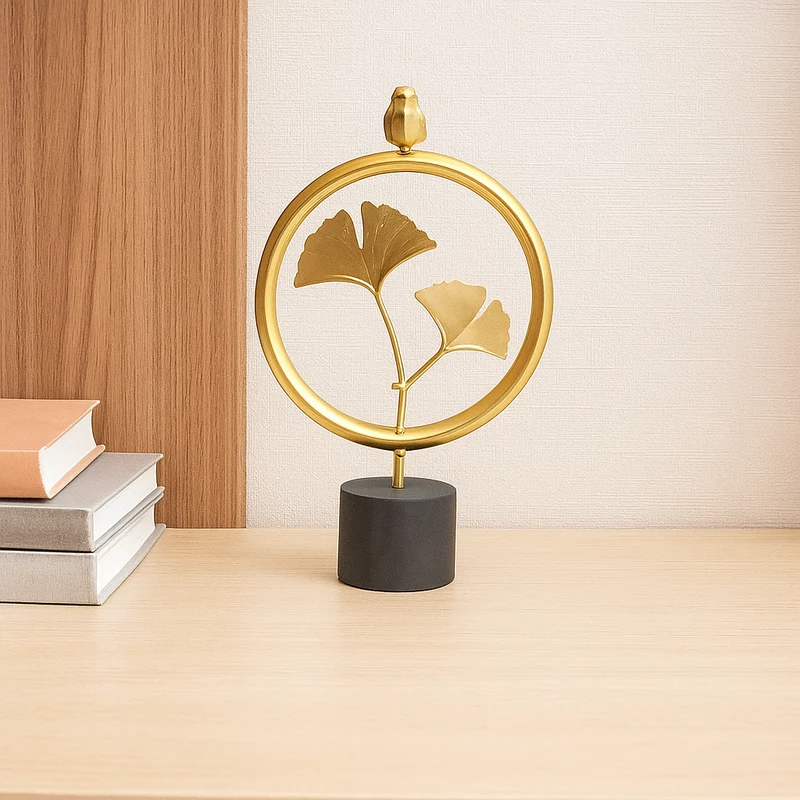 Ginkora Dekorationsobjekt in Blattform – Skulptur für Innenräume