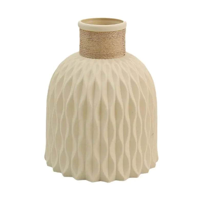 PineaForm Dekovase aus Kunststoff – Kompakte Vase für Blumen und Dekoration