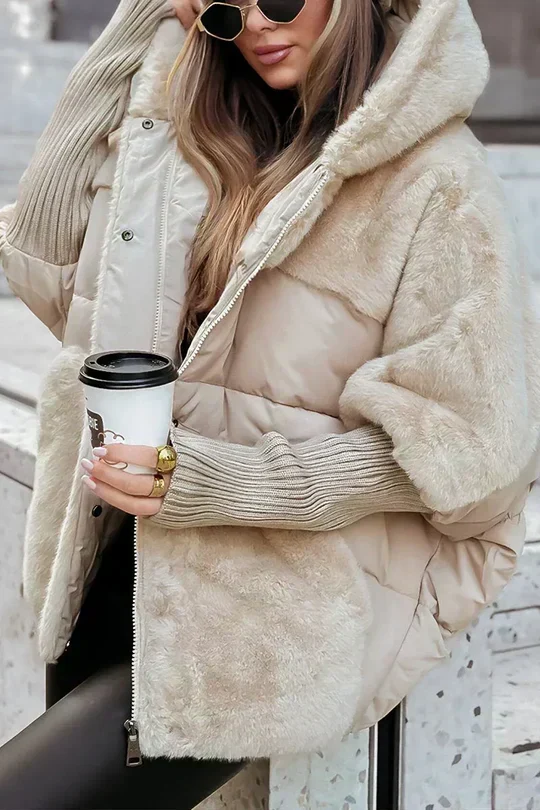 Inga Mantel – Winterjacke mit Kapuze und leichter Isolierung