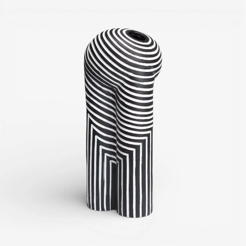 Strivaro Vase aus Resin mit Streifenmuster für Tischdekoration