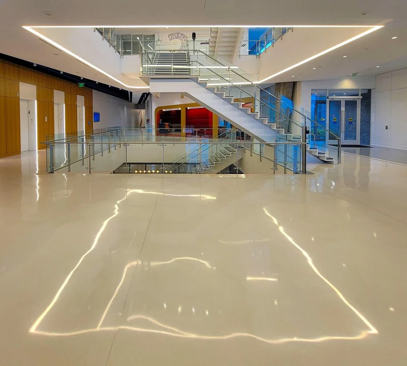 Sleek Interior Grand Staircase