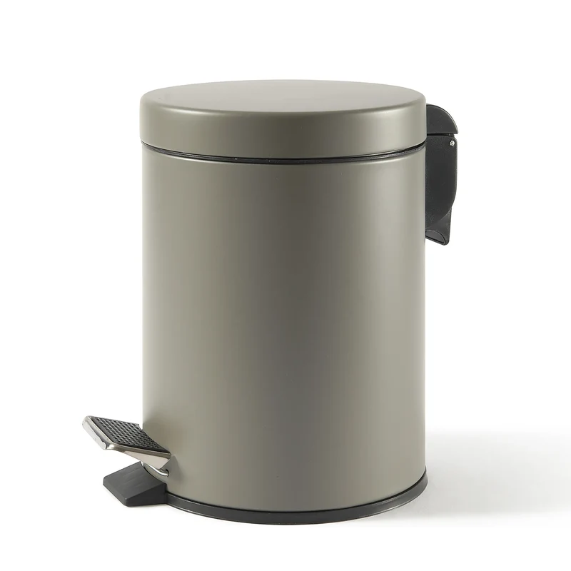 Bidoncino c/pedale 5L LELLO