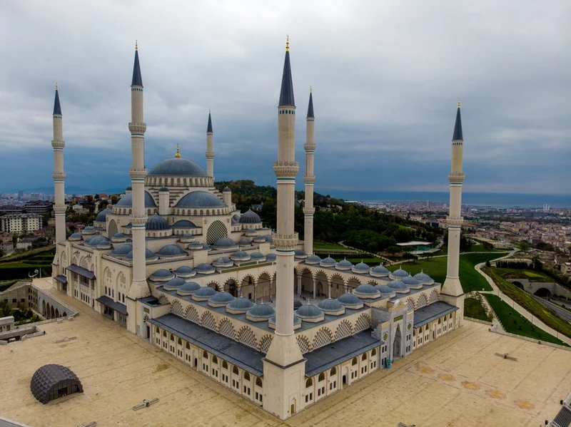 Grand Camlica Mosque