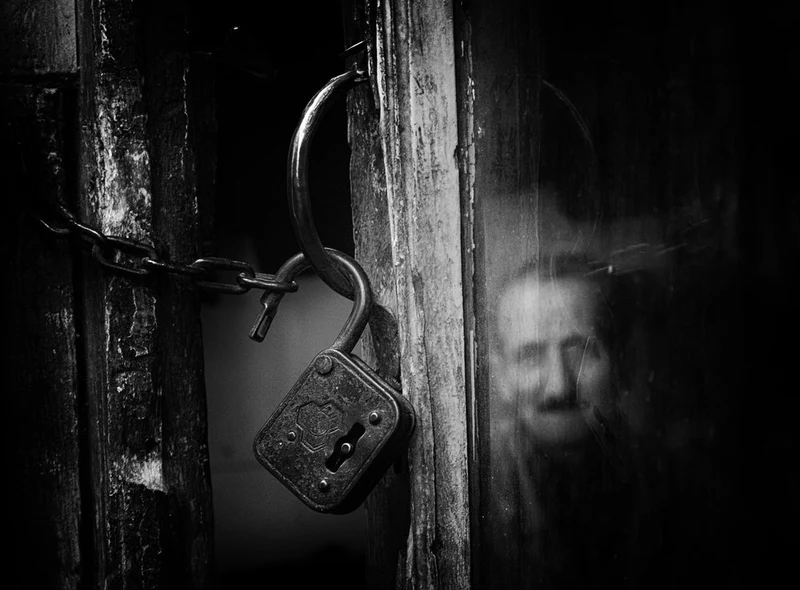 Mystery Lock Reflection