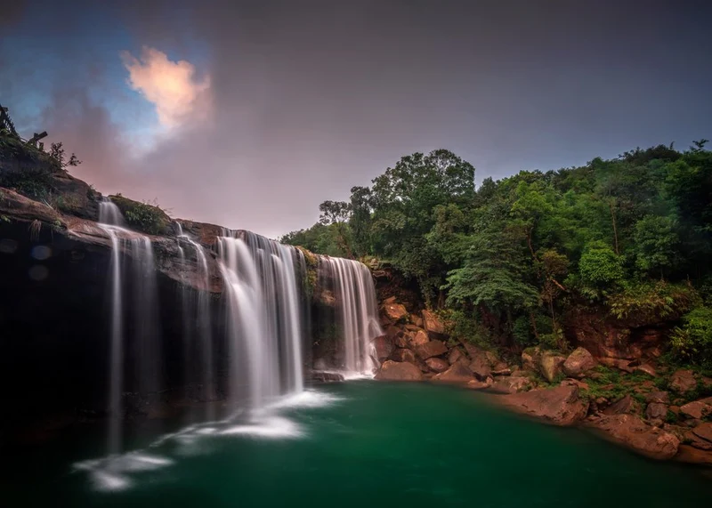 Emerald Waterfall Flow