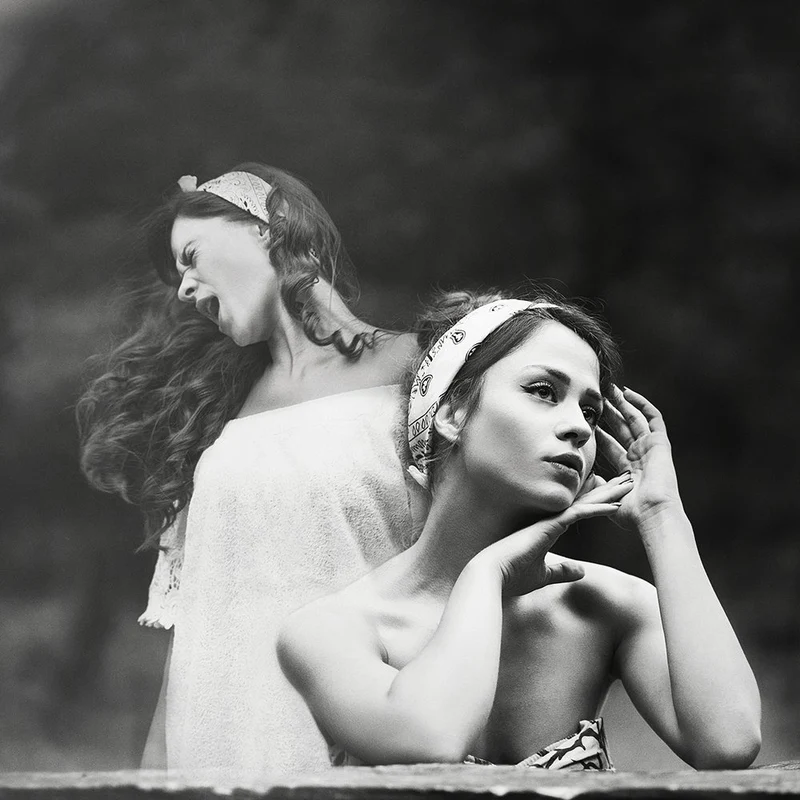 Screaming and Pensive Women