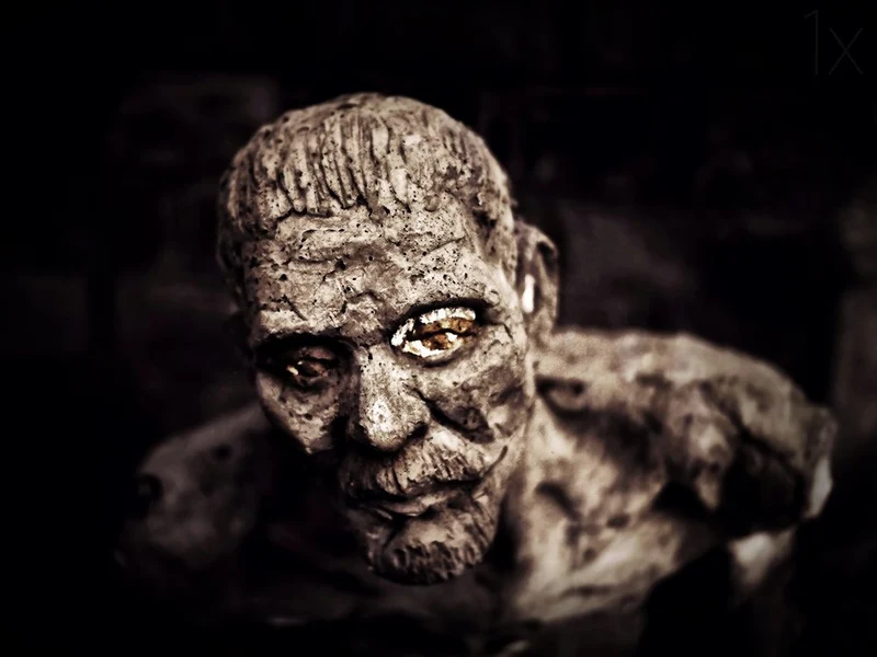 Glowing Zombie Gaze