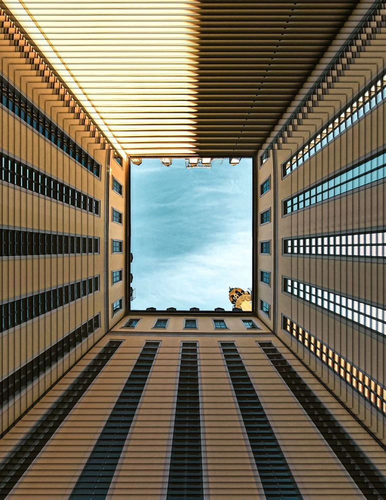 Modern Courtyard Perspective