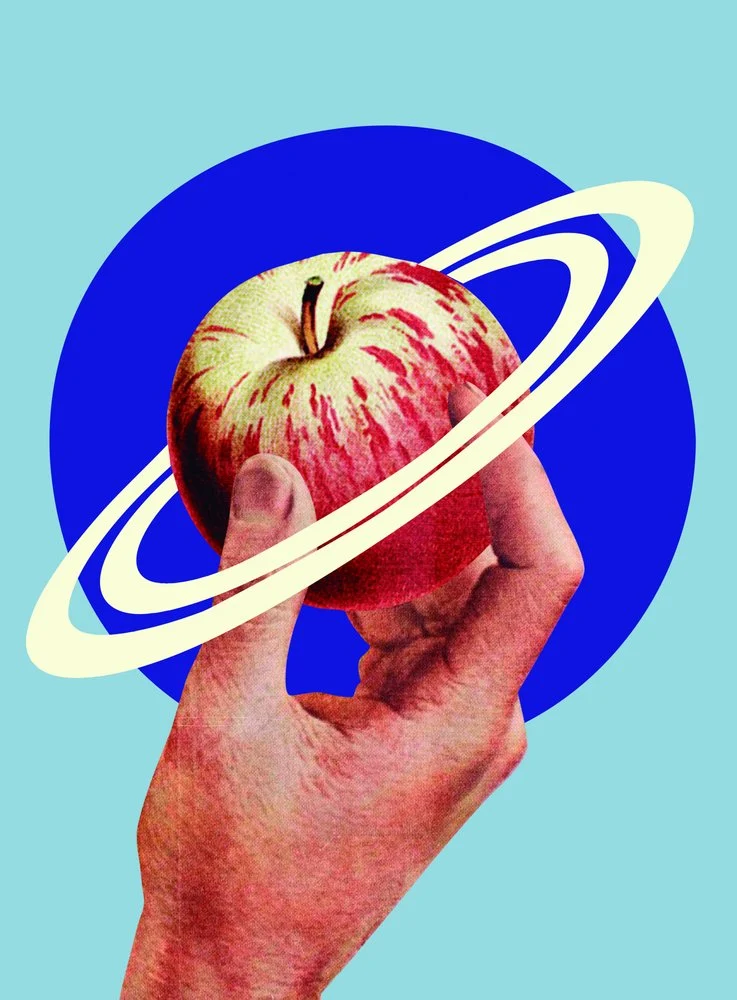 Saturn Apple Hand