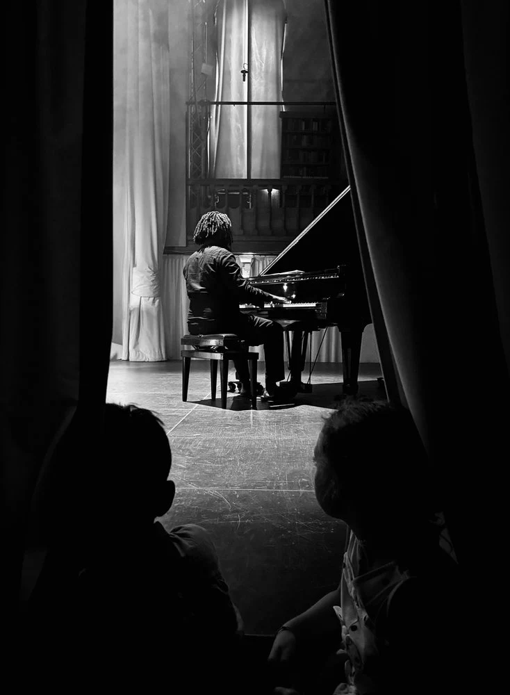 Watching the Pianist