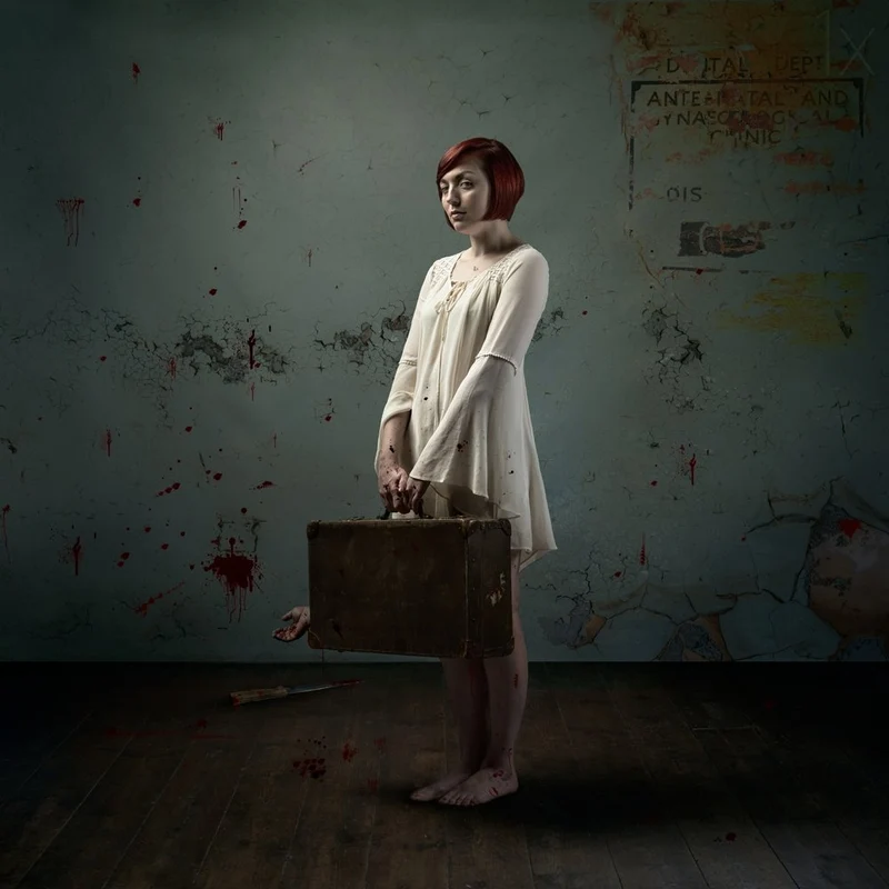 Bloody Clinic Woman