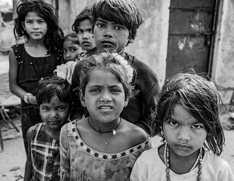 Children's Candid Gaze
