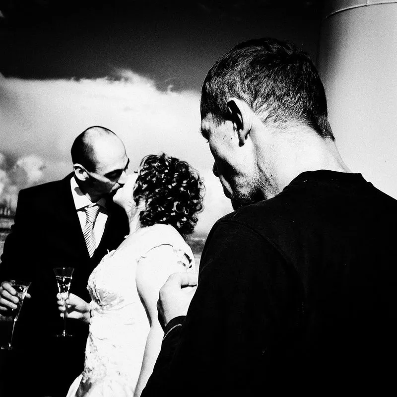Wedding Kiss Observer