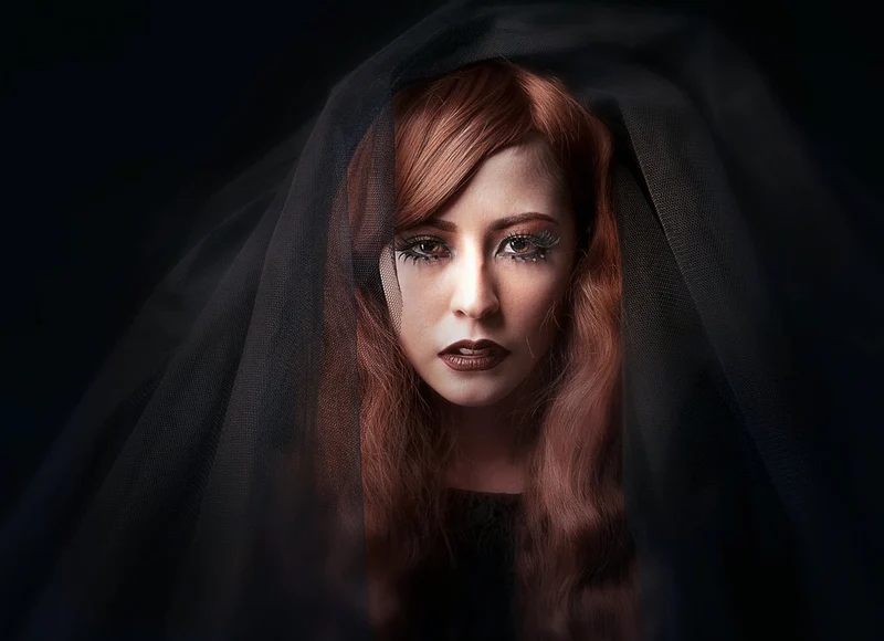 Gothic Veiled Woman