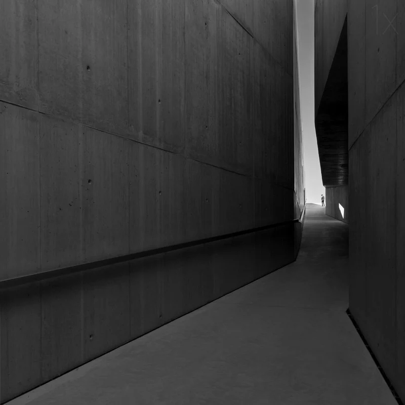 Concrete Passage Light
