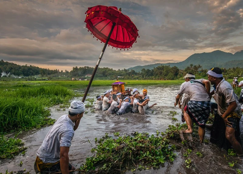 Balinese Water Ritual