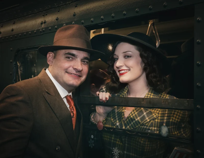 NY Retro Train 3