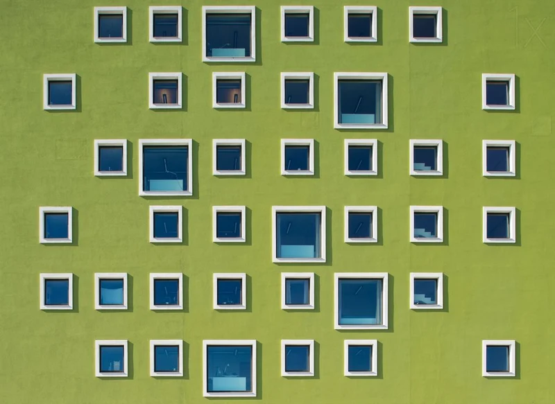Geometric Green Windows