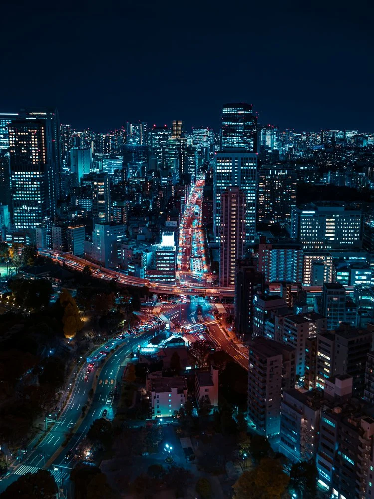 Metropolis Neon Glow