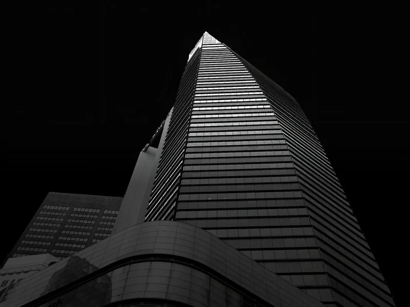 Sleek Urban Skyscraper