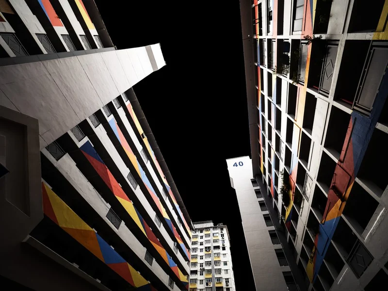 Colorful Geometric Buildings