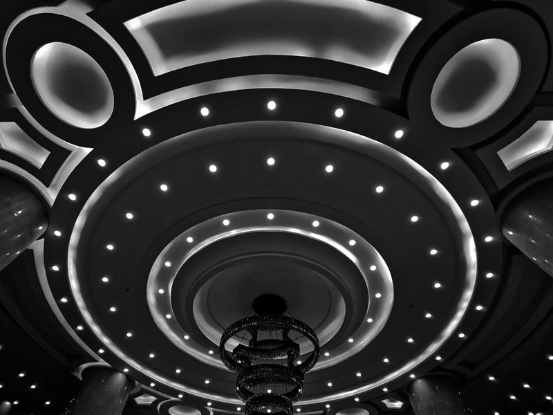 Elegant Ceiling Lighting