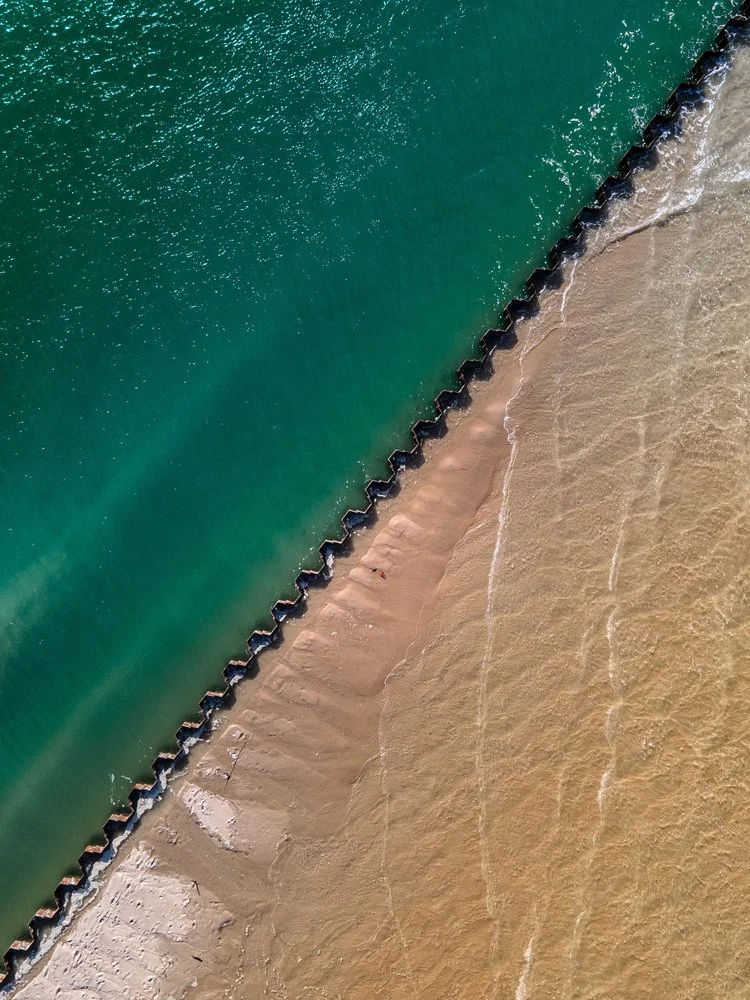 Green Water Meets Sand