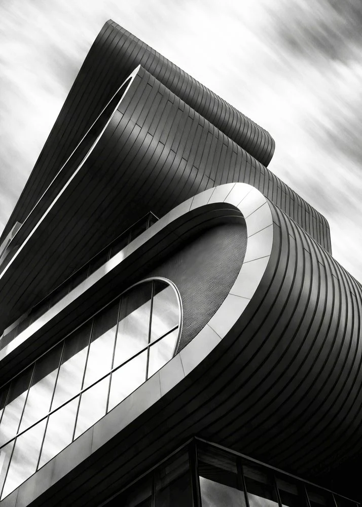 Sleek Architectural Curves