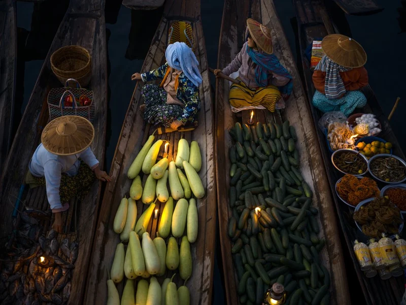 Candlelit Floating Market