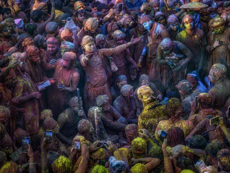 A Holi Moment