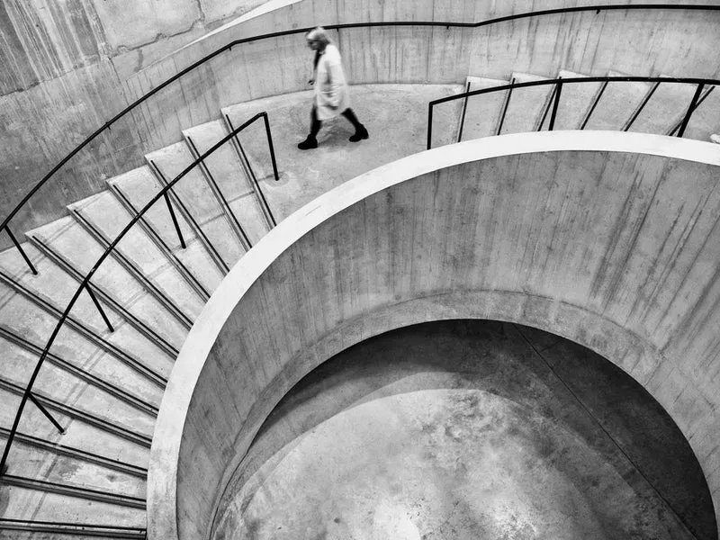 Spiral Staircase Descent