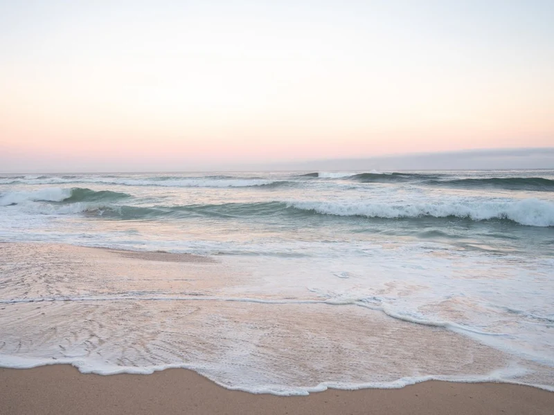 Pastel Ocean Waves