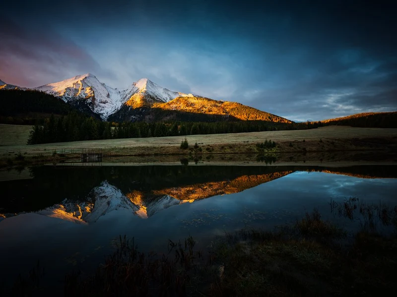 Sunrise Mountain Lake Reflection