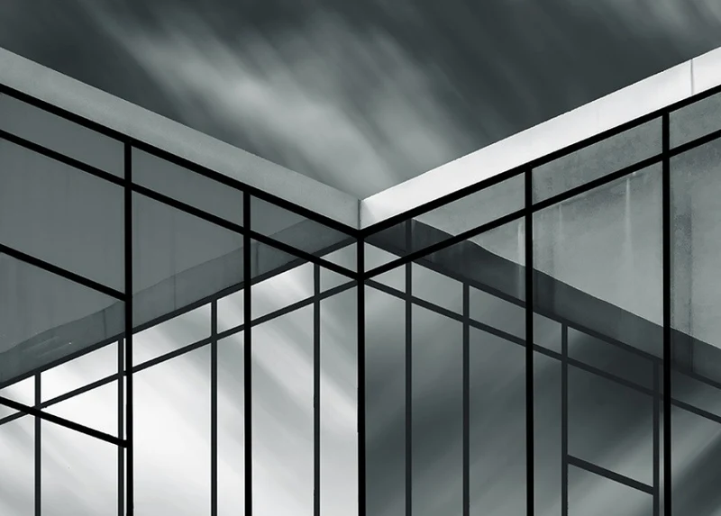 Crossing clouds