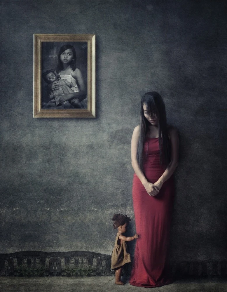 chained memories