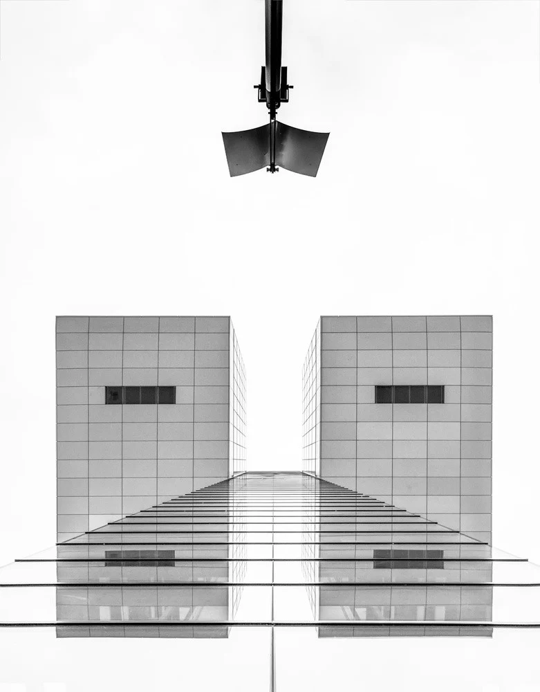 Straight lines and an intruder