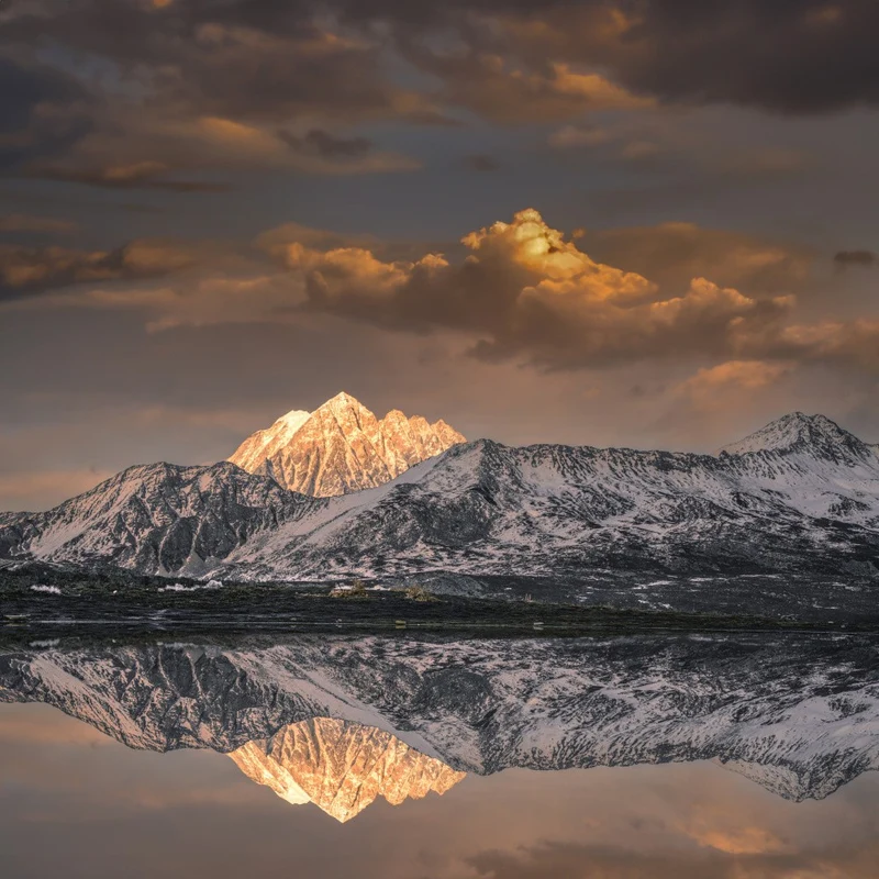 雅拉雪山